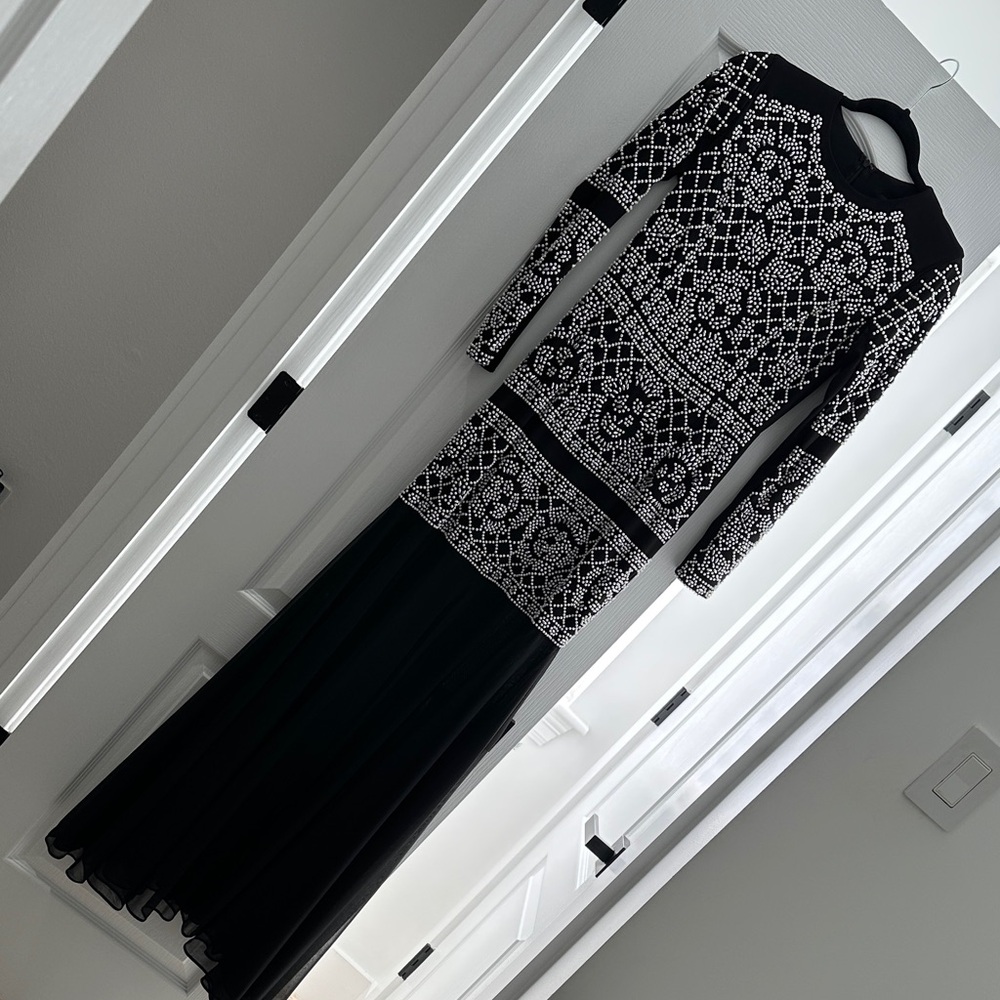 Xscape Black and White Beaded Long Sleeve Dress